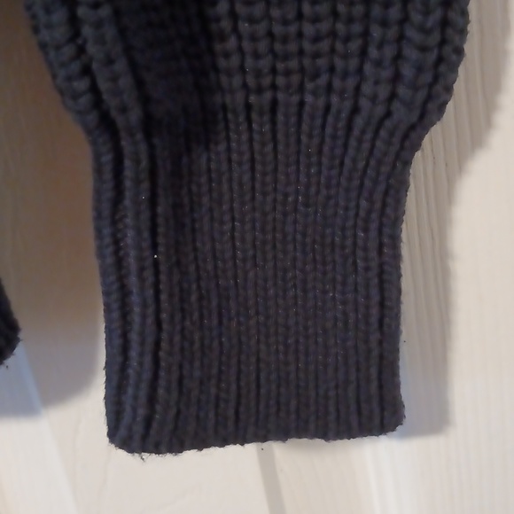 Rollas Organic Crew Knit Sweater - Picture 6 of 10